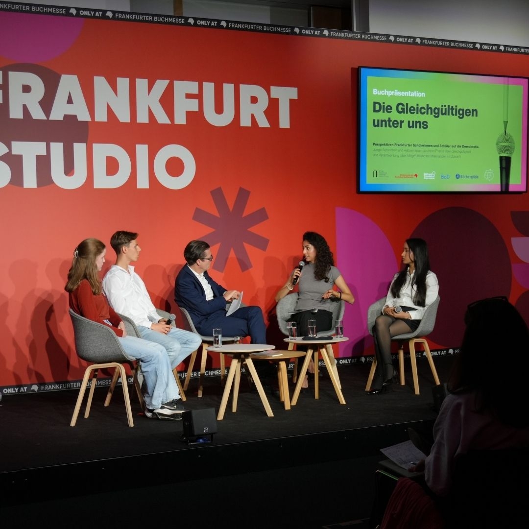 Alternative Text missing