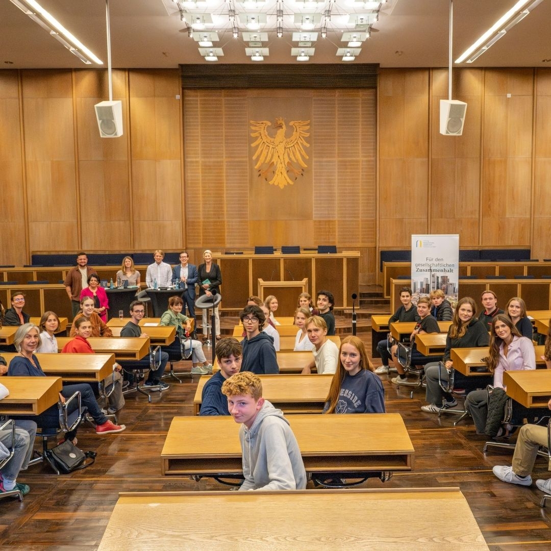 Alternative Text missing