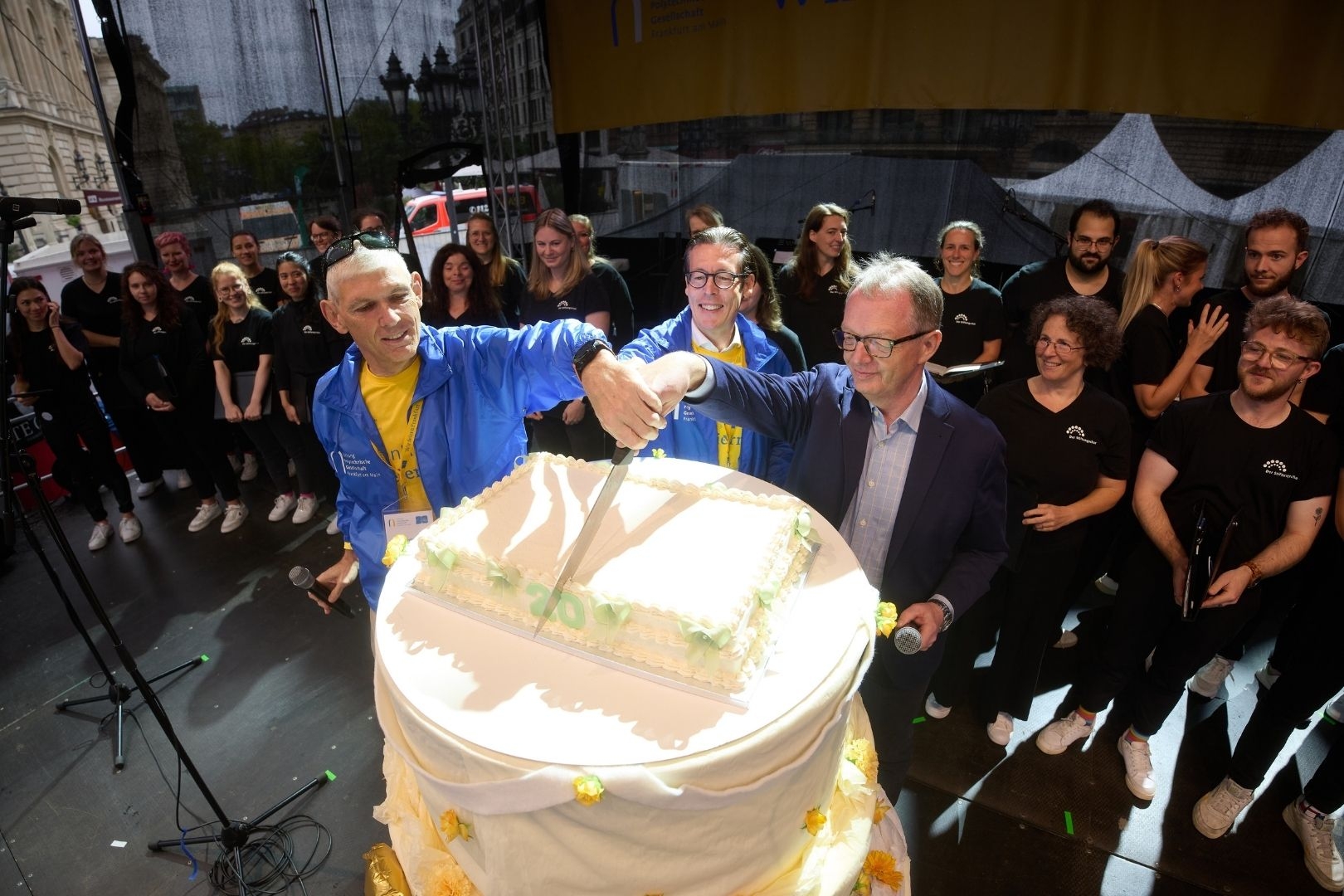 Alternative Text missing